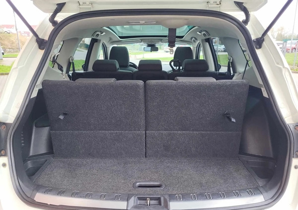 Nissan Qashqai+2 cena 28900 przebieg: 261000, rok produkcji 2011 z Skórcz małe 254